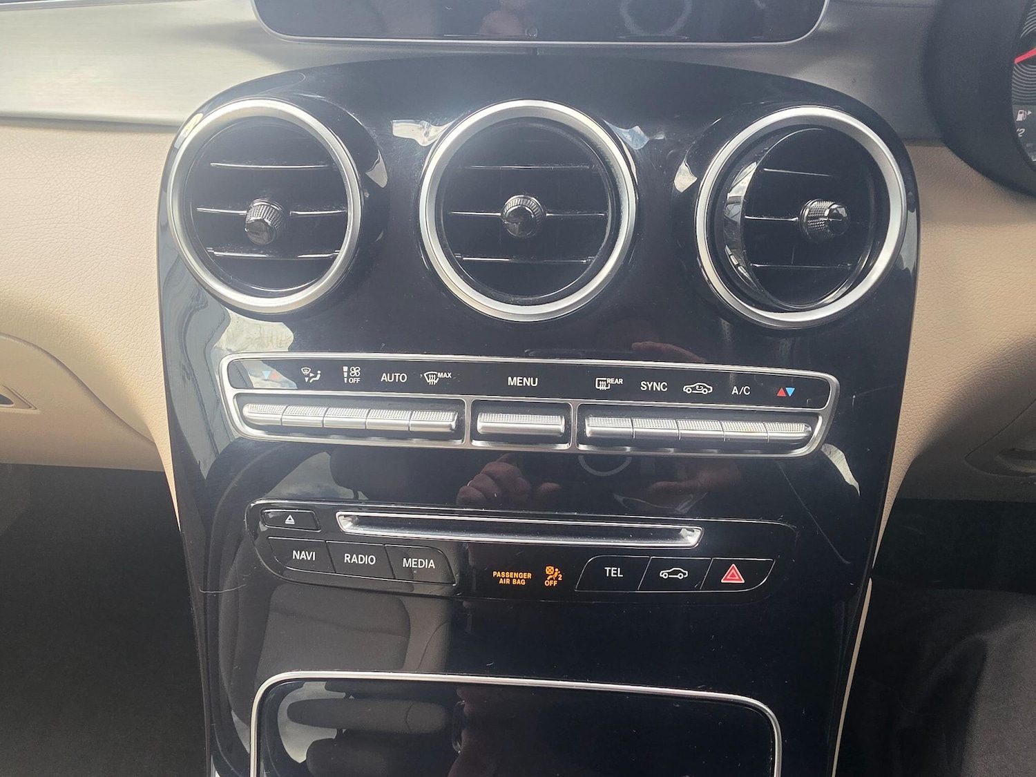 Used Mercedes-Benz GLC 2018 for sale - 78171579: Photo 17