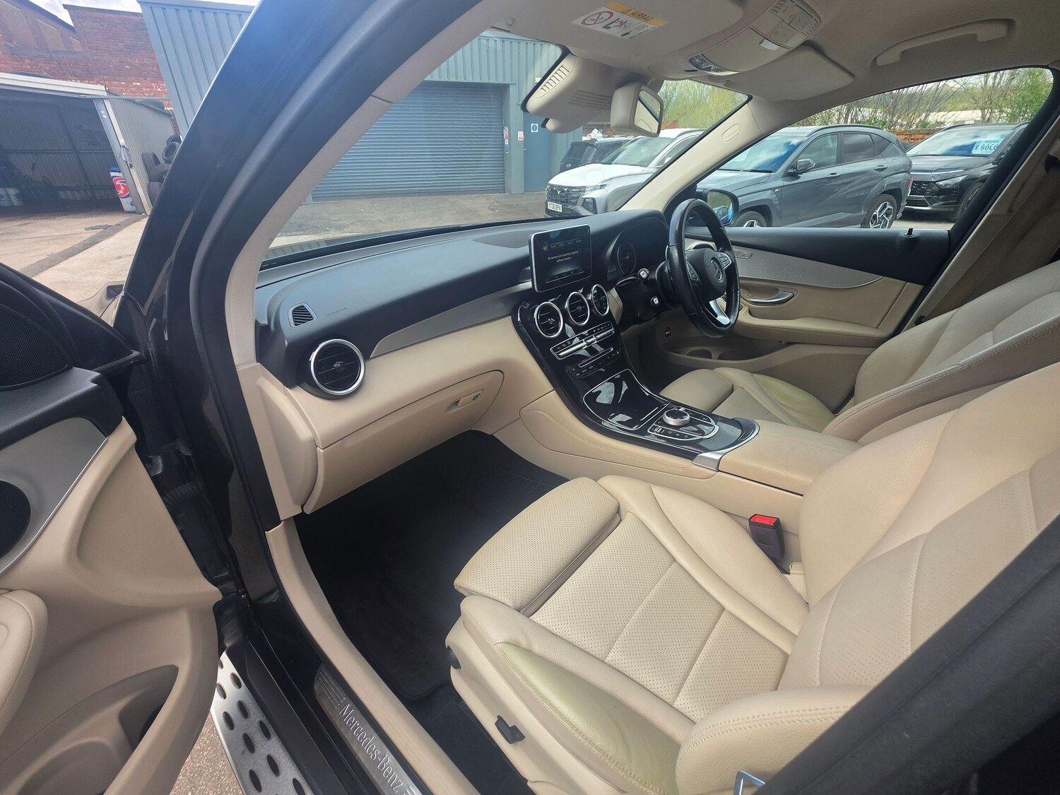 Used Mercedes-Benz GLC 2018 for sale - 78171579: Photo 33