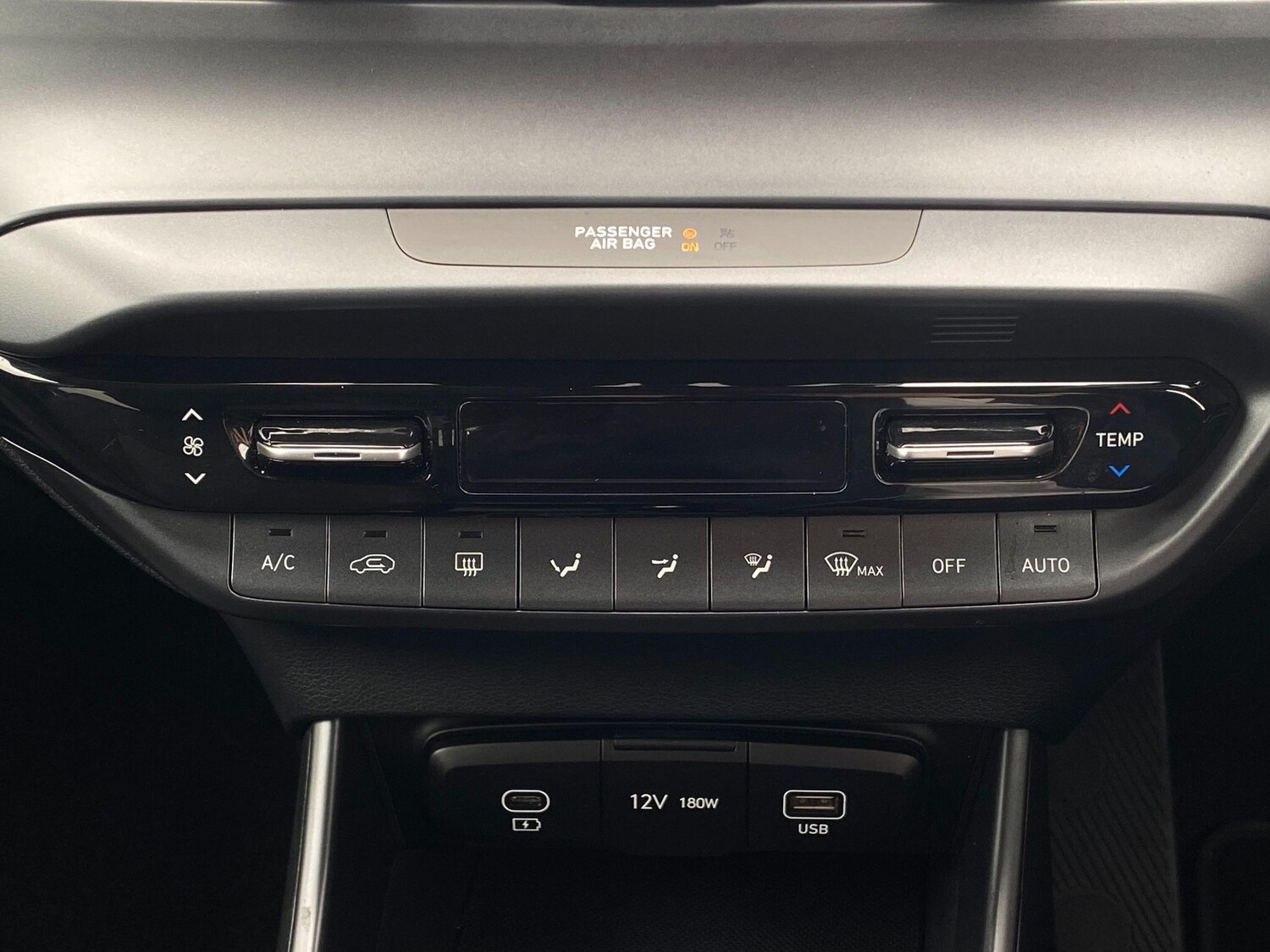 Used Hyundai BAYON 2024 for sale - 77840009: Photo 26