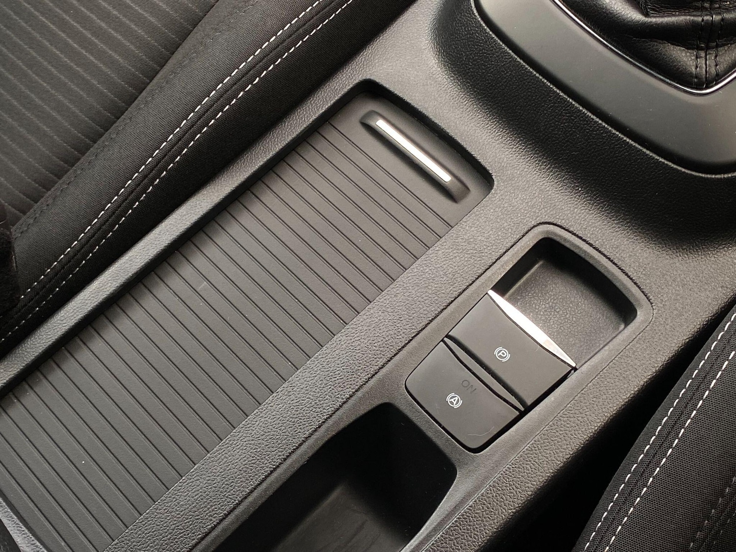 Used Ford Focus 2020 for sale - 77029682: Photo 17