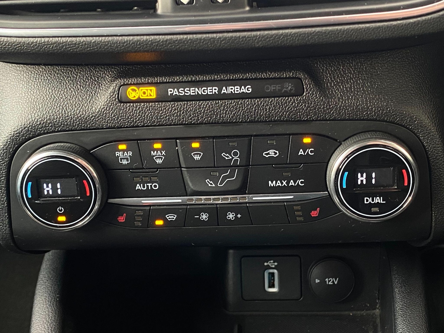 Used Ford Focus 2020 for sale - 77029682: Photo 19