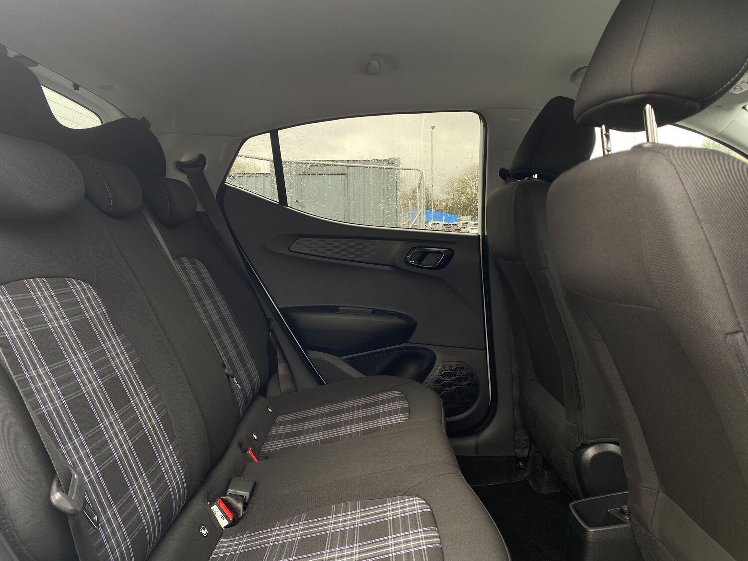 Used Hyundai i10 for sale - 77586734: Photo 12