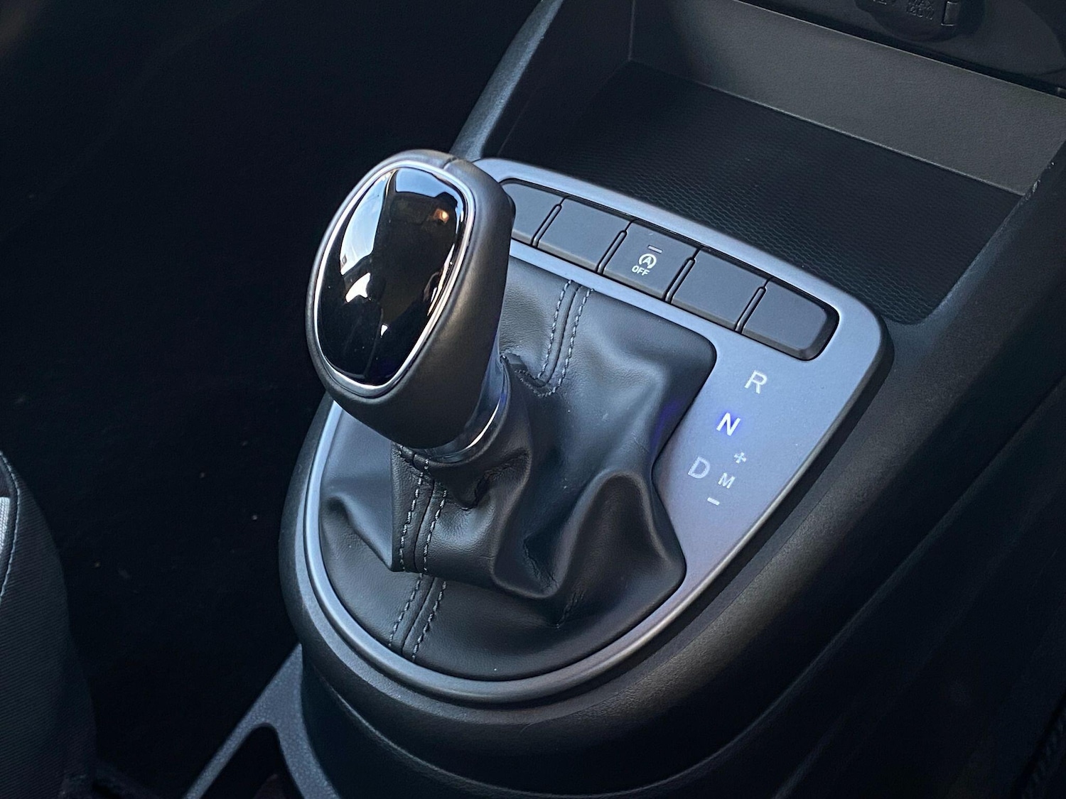 Used Hyundai i10 2020 for sale - 77091430: Photo 12