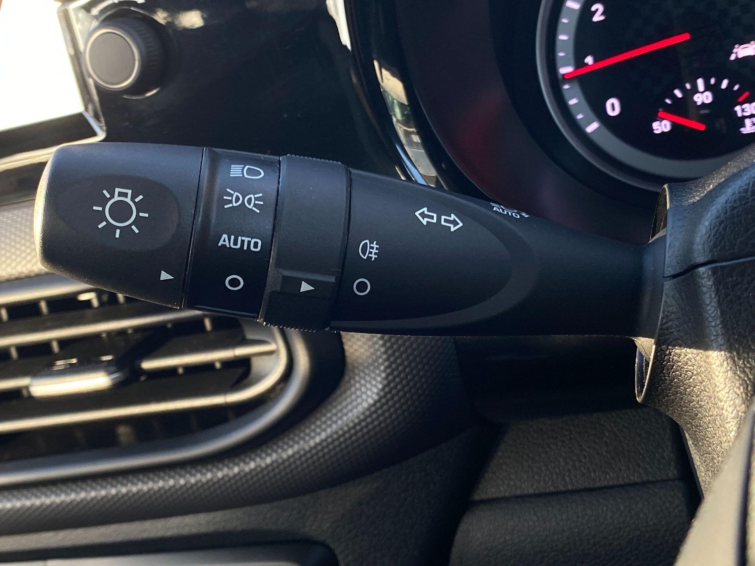 Used Hyundai i10 2020 for sale - 77091430: Photo 20