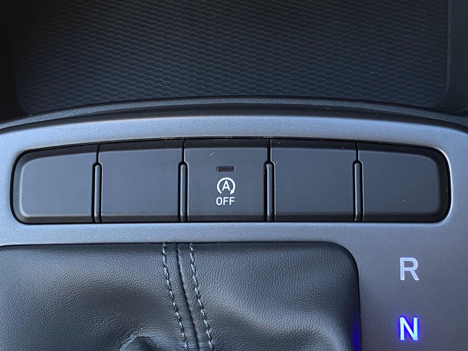 Used Hyundai i10 2020 for sale - 77091430: Photo 25