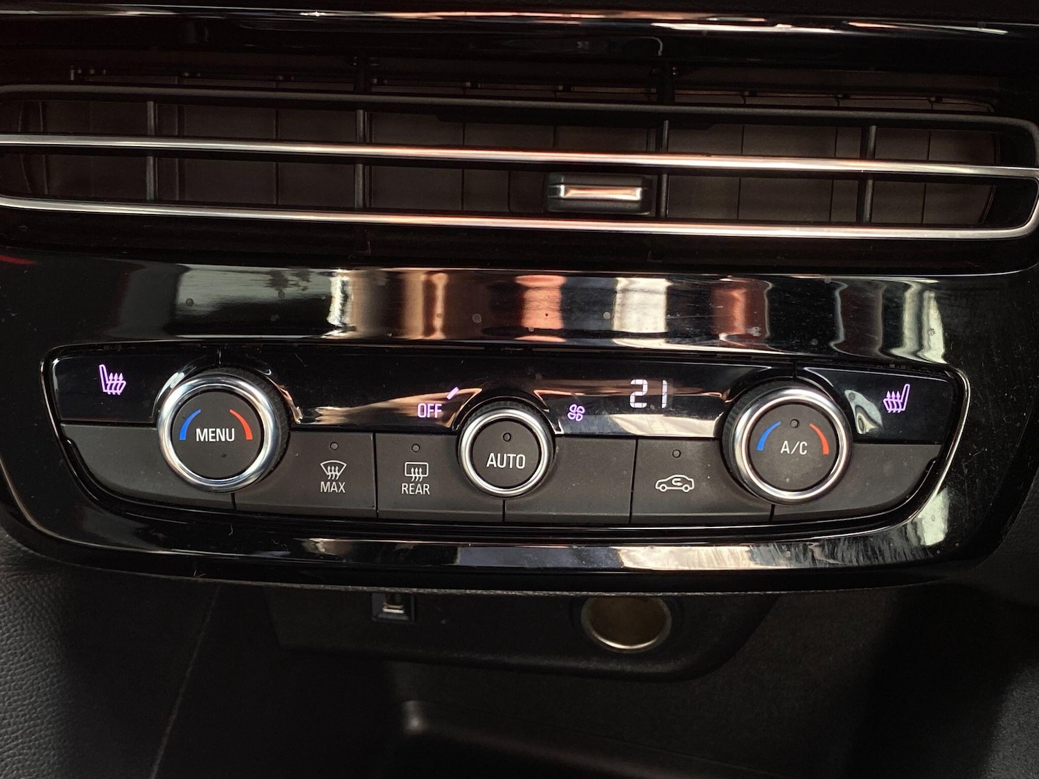 Used Vauxhall Mokka for sale - 76995818: Photo 30