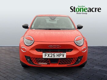 Used Fiat 600 2025 for sale - 77479190: Photo