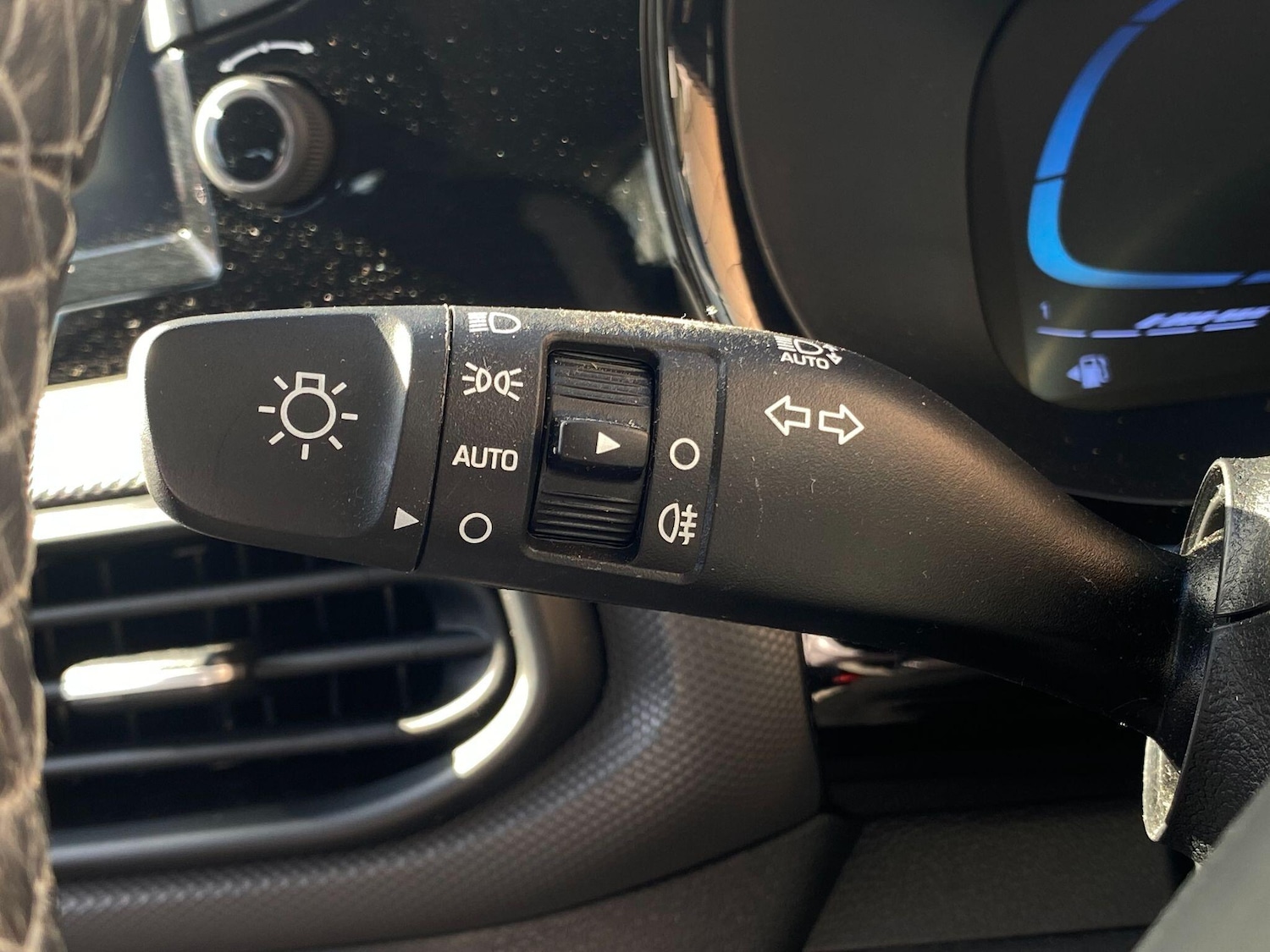 Used Hyundai i10 for sale - 78115043: Photo 18