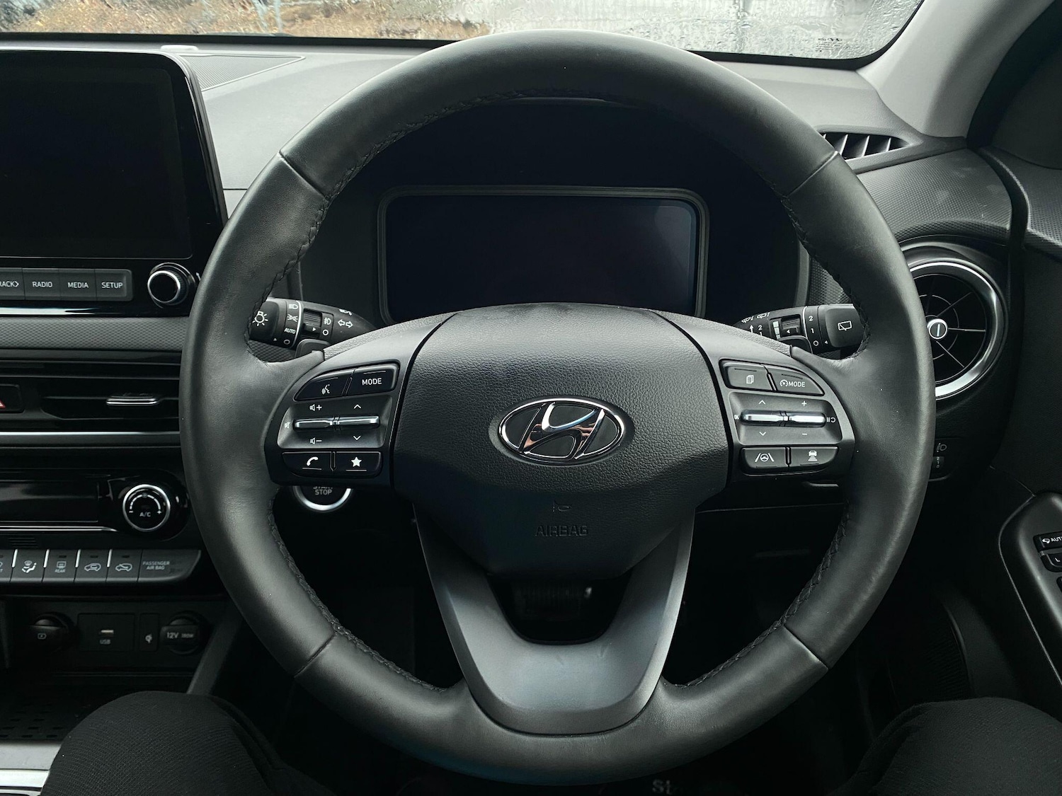 Used Hyundai KONA 2023 for sale - 77344080: Photo 40