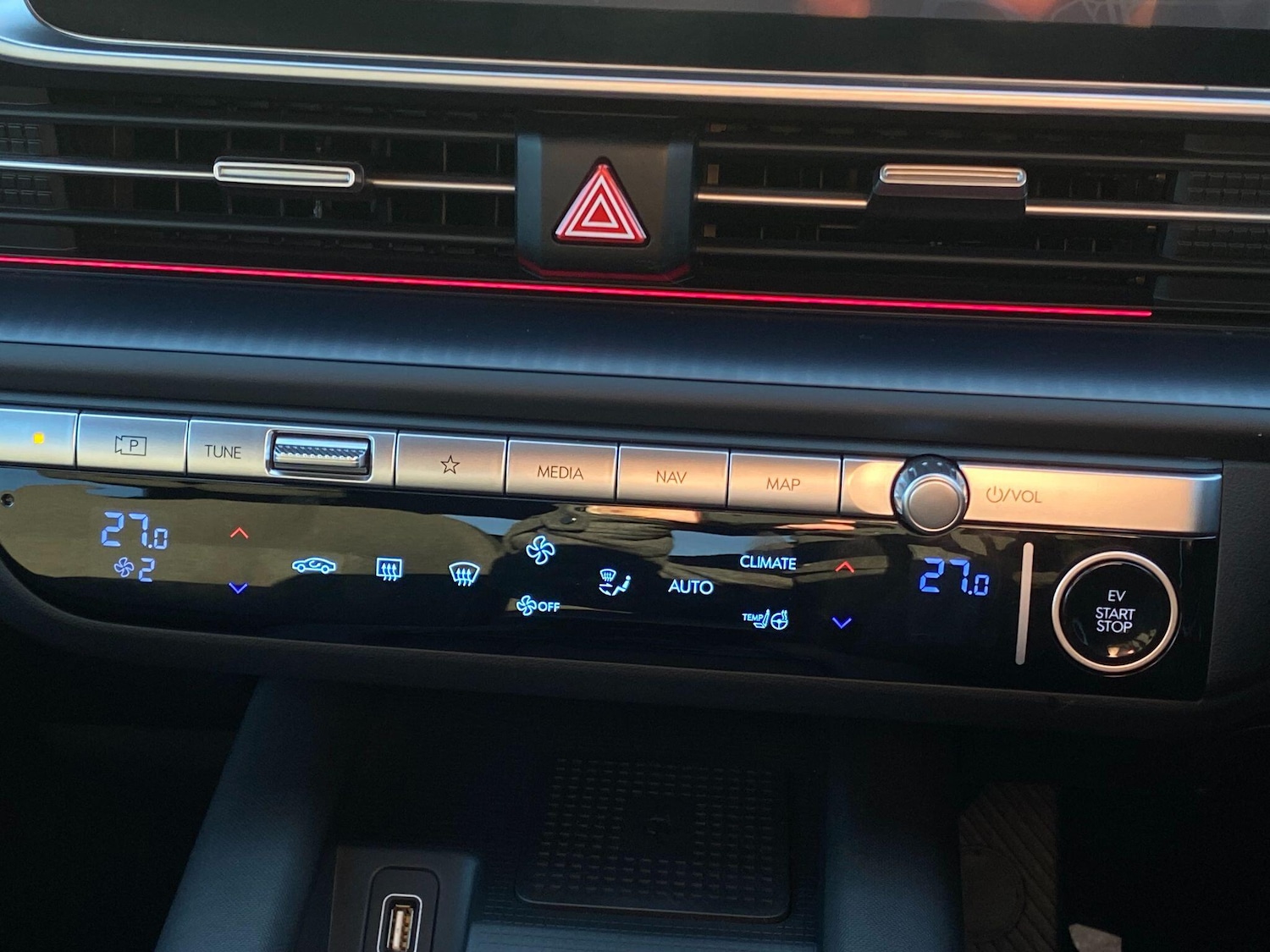 Used Hyundai IONIQ 6 2025 for sale - 77120516: Photo 45