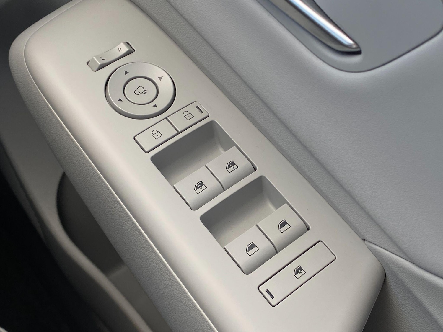 Used Hyundai KONA 2025 for sale - 78100281: Photo 21