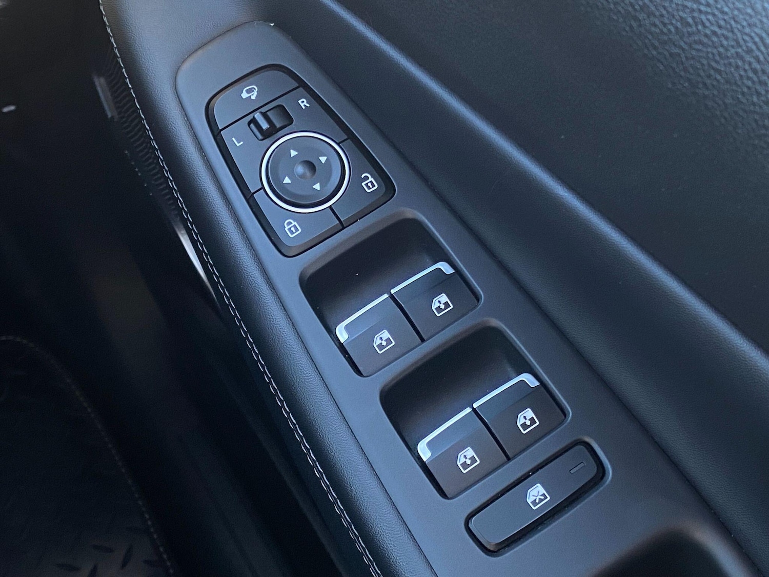 Used Hyundai Santa Fe 2022 for sale - 77040629: Photo 19