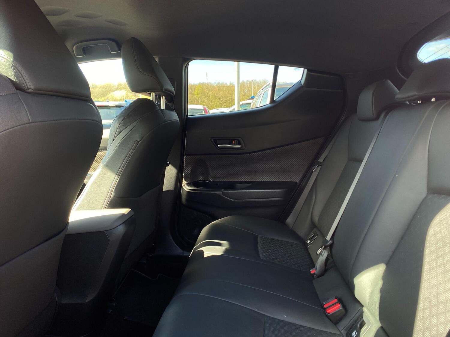 Used Toyota C-HR 2020 for sale - 78171080: Photo 13