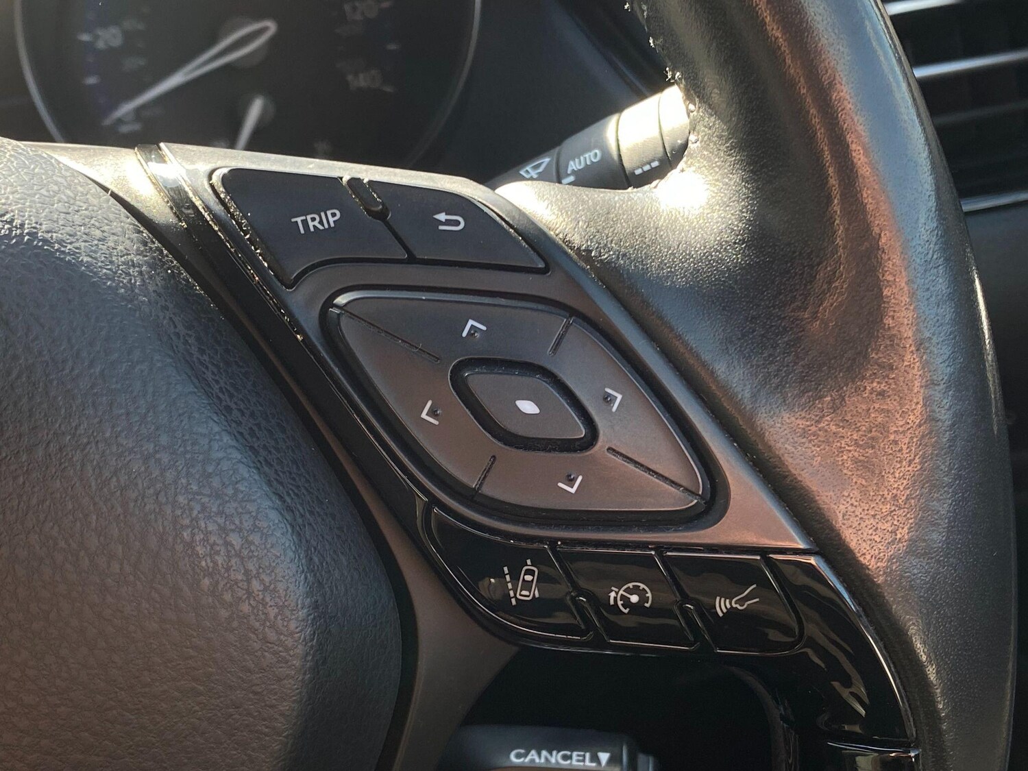 Used Toyota C-HR 2020 for sale - 78171080: Photo 22