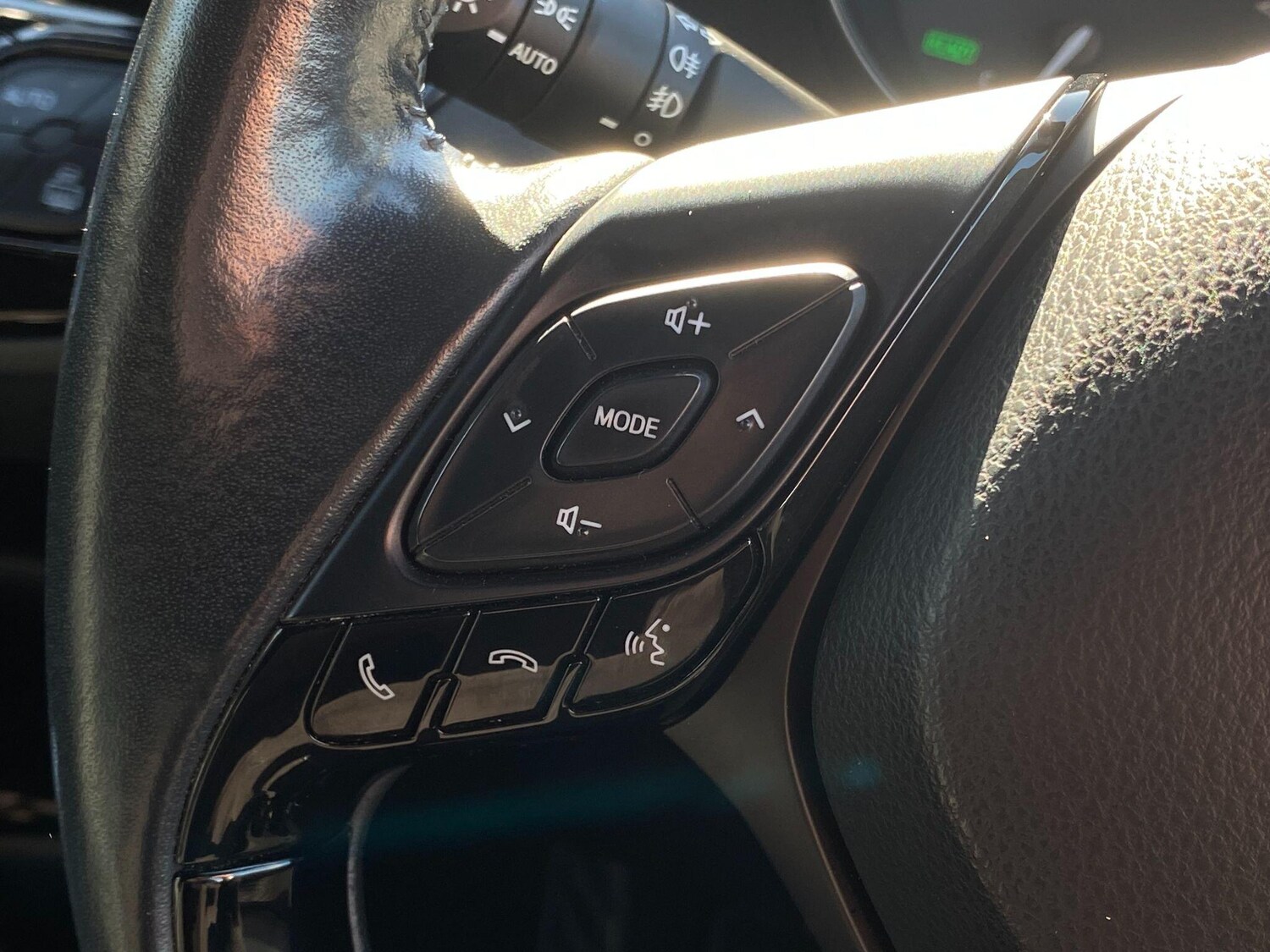 Used Toyota C-HR 2020 for sale - 78171080: Photo 23