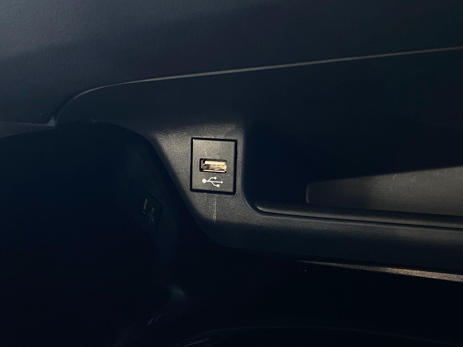 Used Toyota C-HR 2020 for sale - 78171080: Photo 26