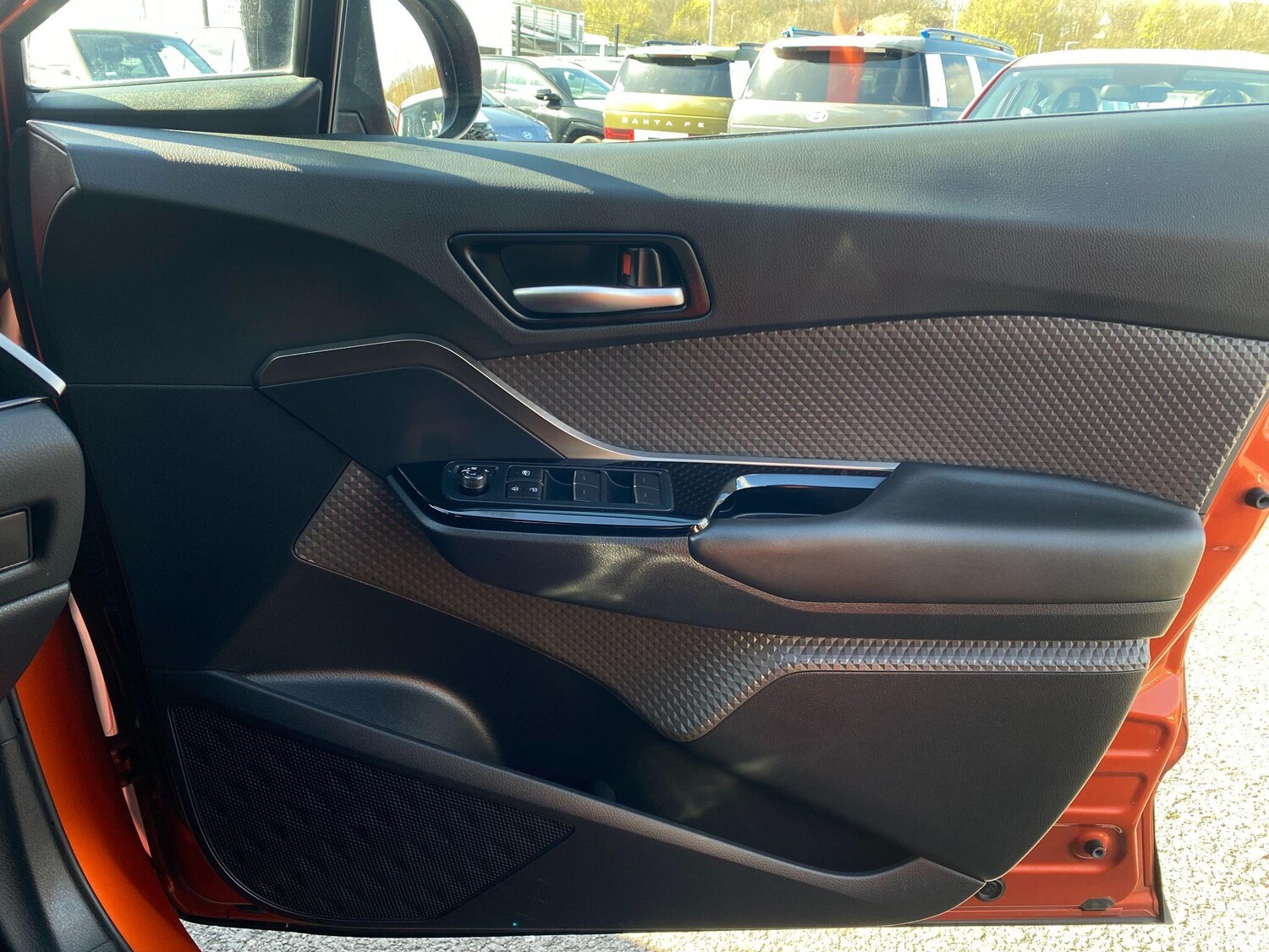 Used Toyota C-HR 2020 for sale - 78171080: Photo 30