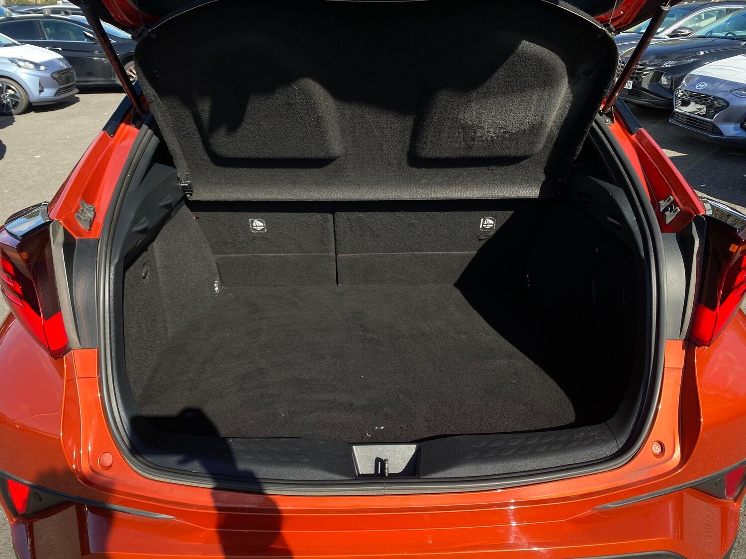 Used Toyota C-HR 2020 for sale - 78171080: Photo 42