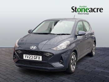 Used Hyundai i10 2023 for sale - 76560903: Photo