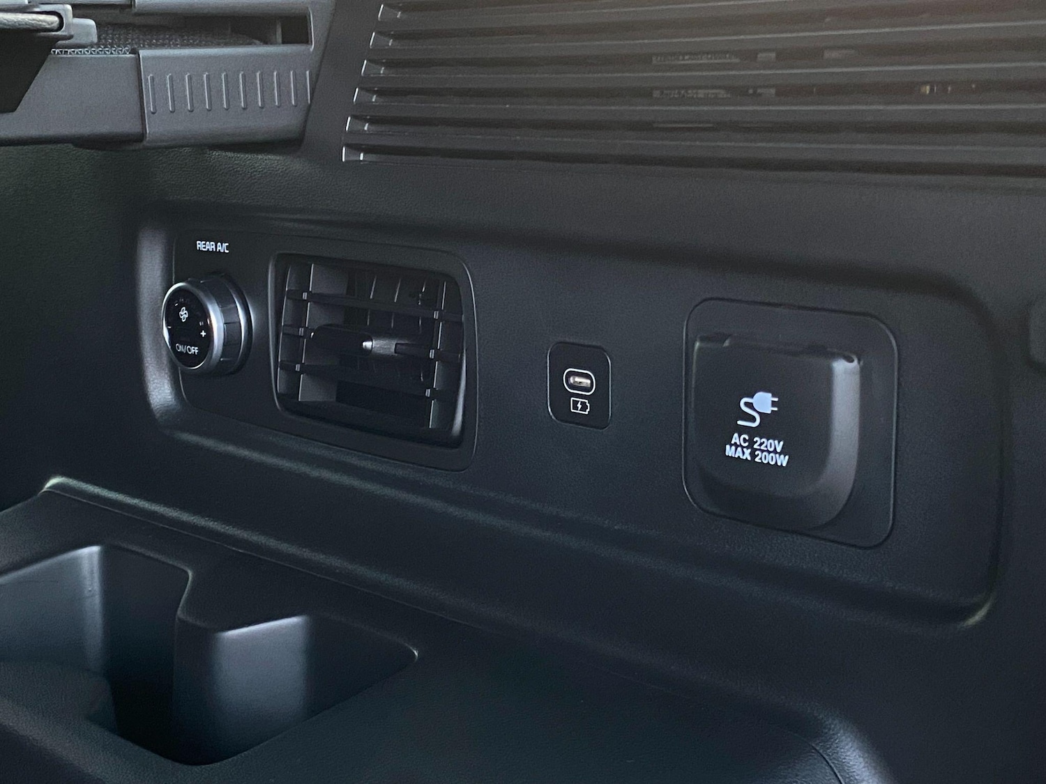 Used Hyundai Santa Fe 2025 for sale - 76613161: Photo 28