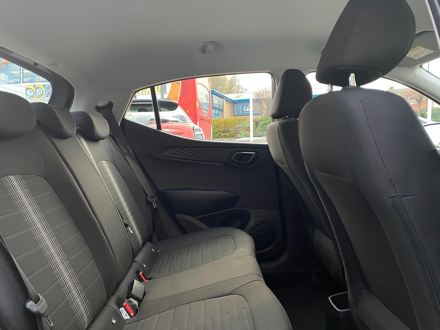 Used Hyundai i10 2025 for sale - 77040246: Photo 16