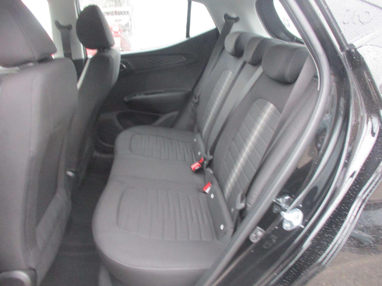 Used Hyundai i10 2025 for sale - 76832438: Photo 8