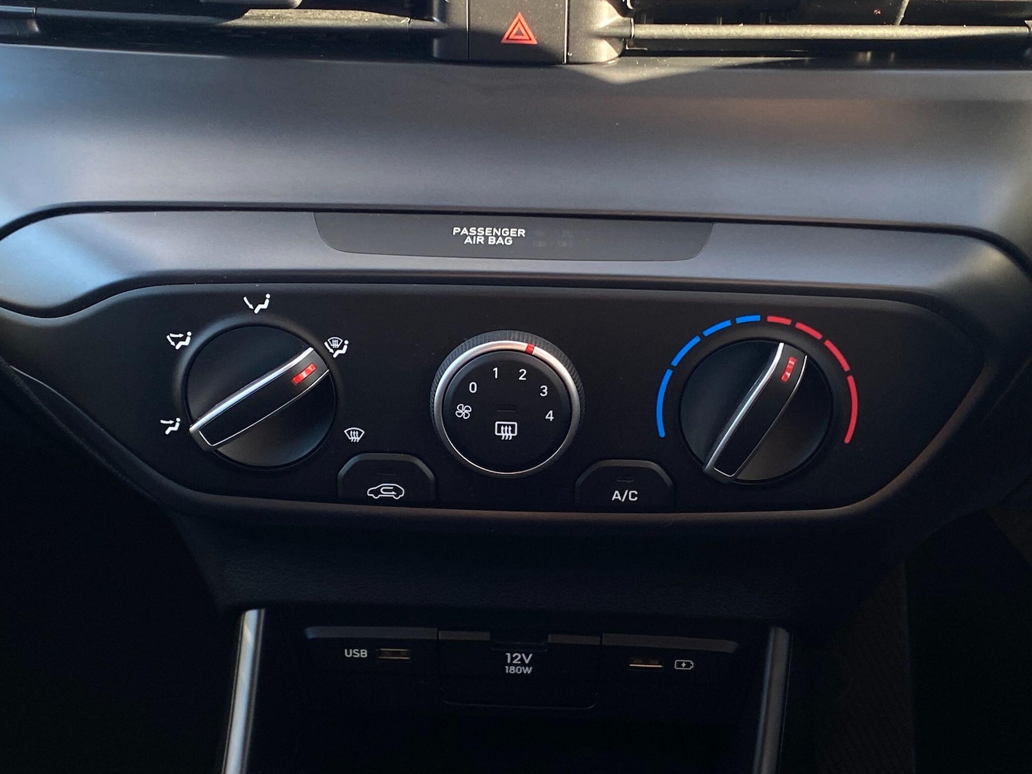 Used Hyundai BAYON 2022 for sale - 77097368: Photo 22