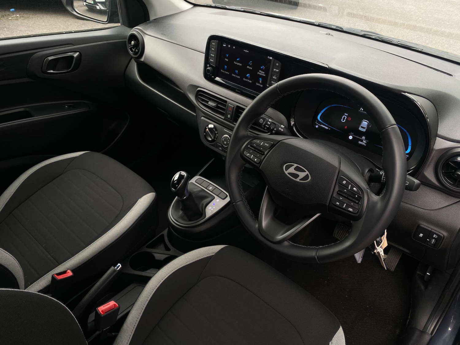 Used Hyundai i10 for sale - 78115053: Photo 11