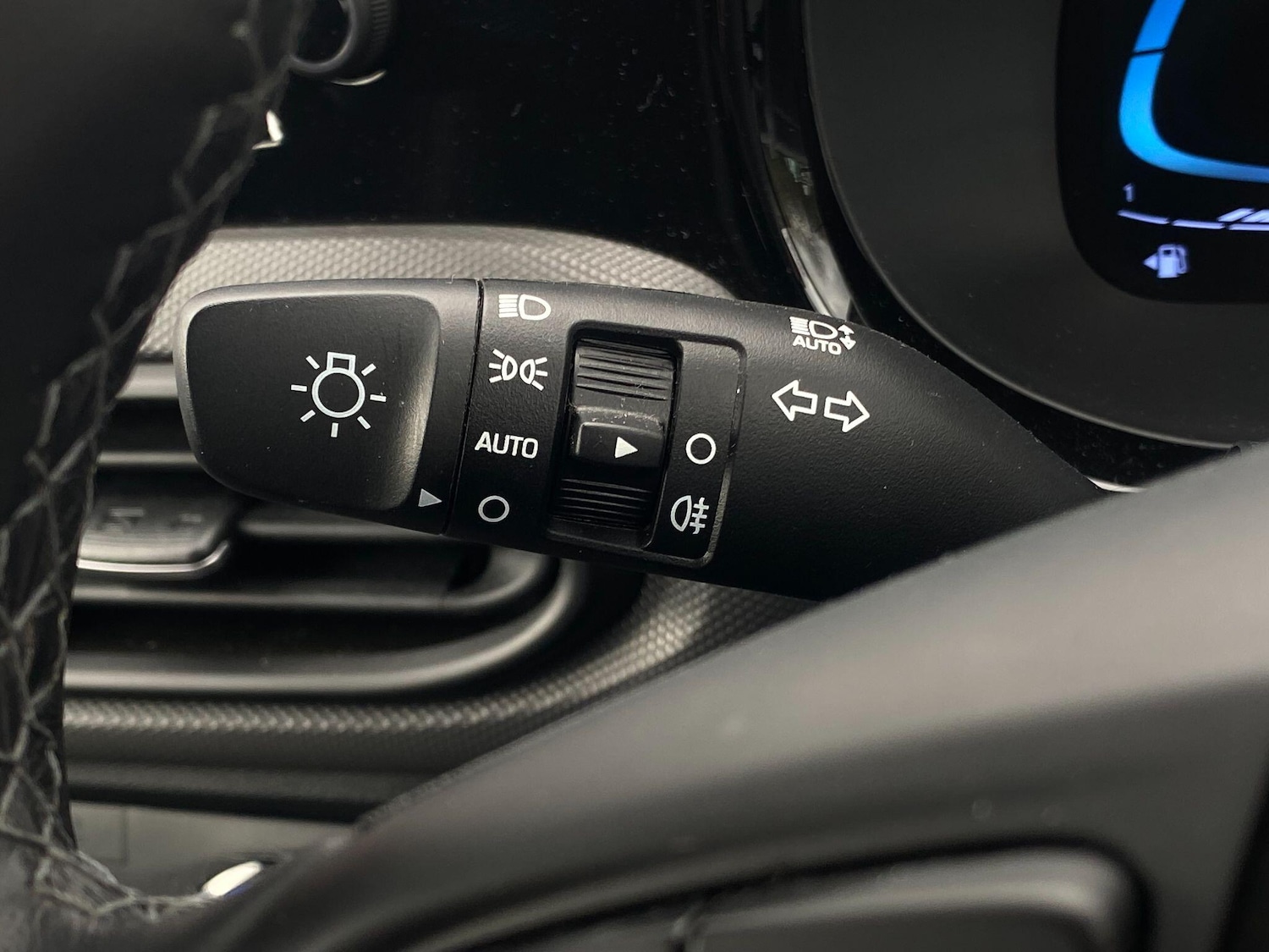 Used Hyundai i10 for sale - 78115053: Photo 20