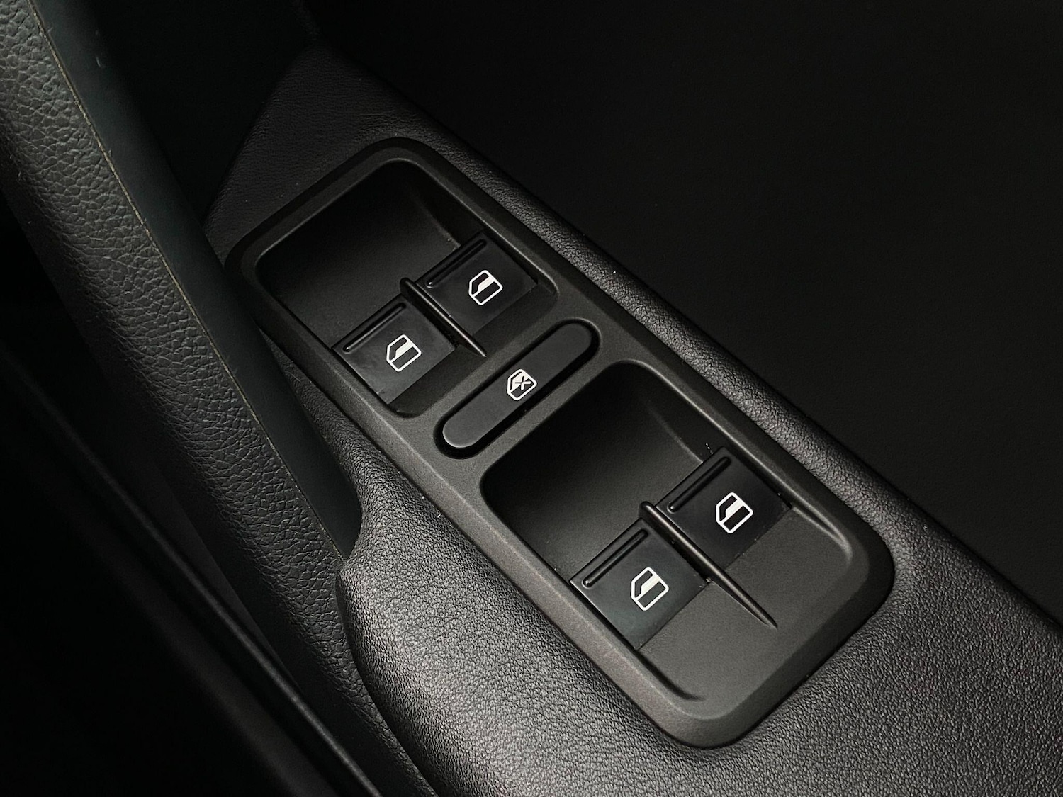 Used Skoda Yeti 2017 for sale - 76990506: Photo 16