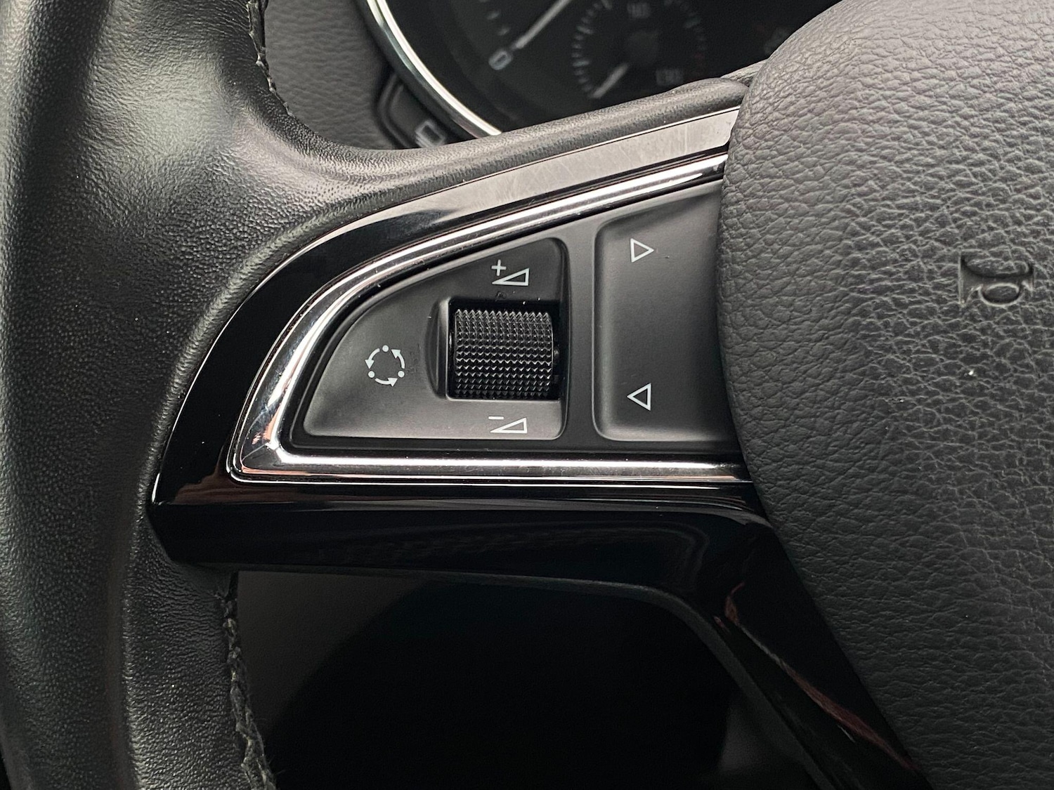 Used Skoda Yeti 2017 for sale - 76990506: Photo 21