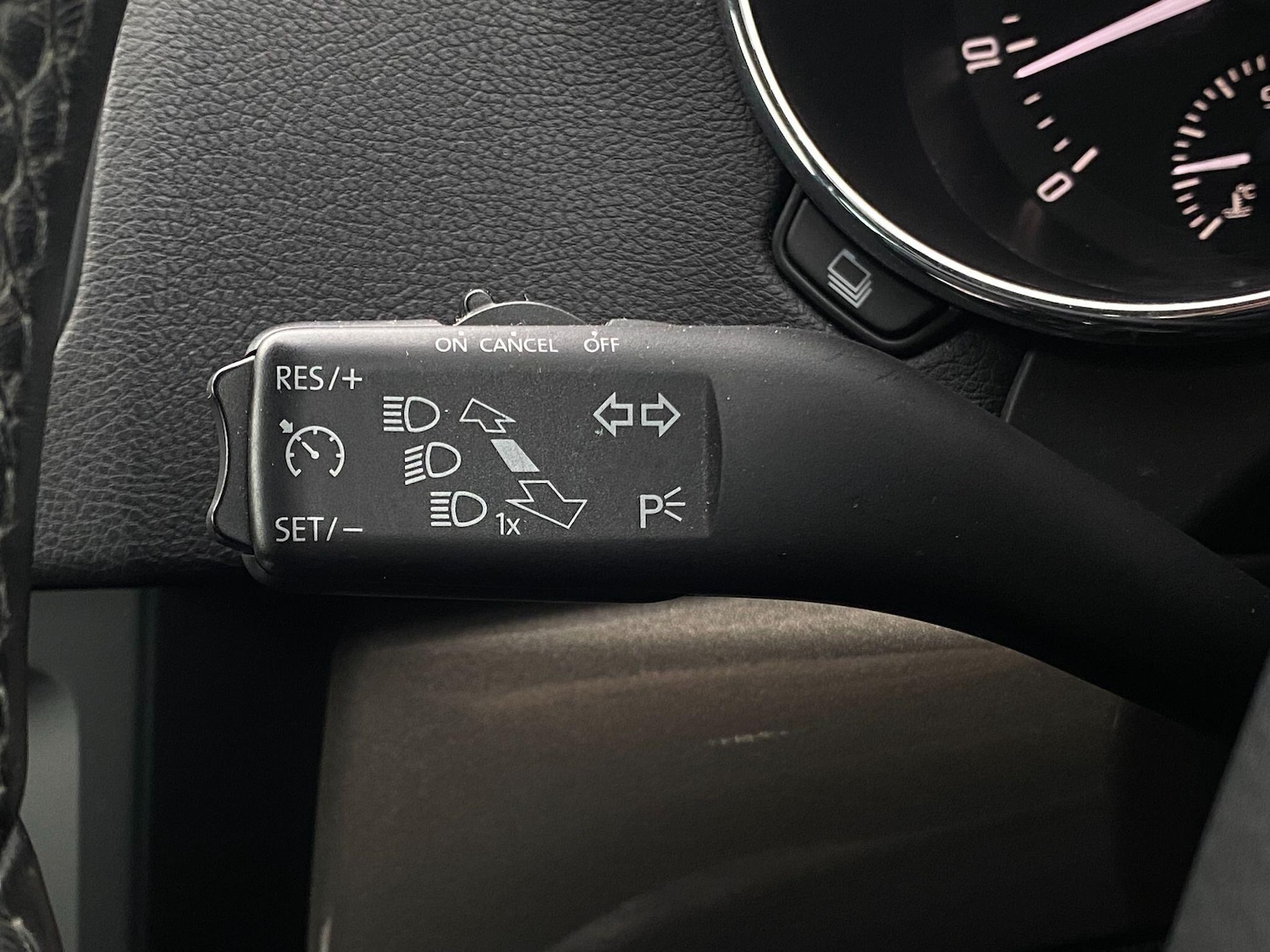 Used Skoda Yeti 2017 for sale - 76990506: Photo 33