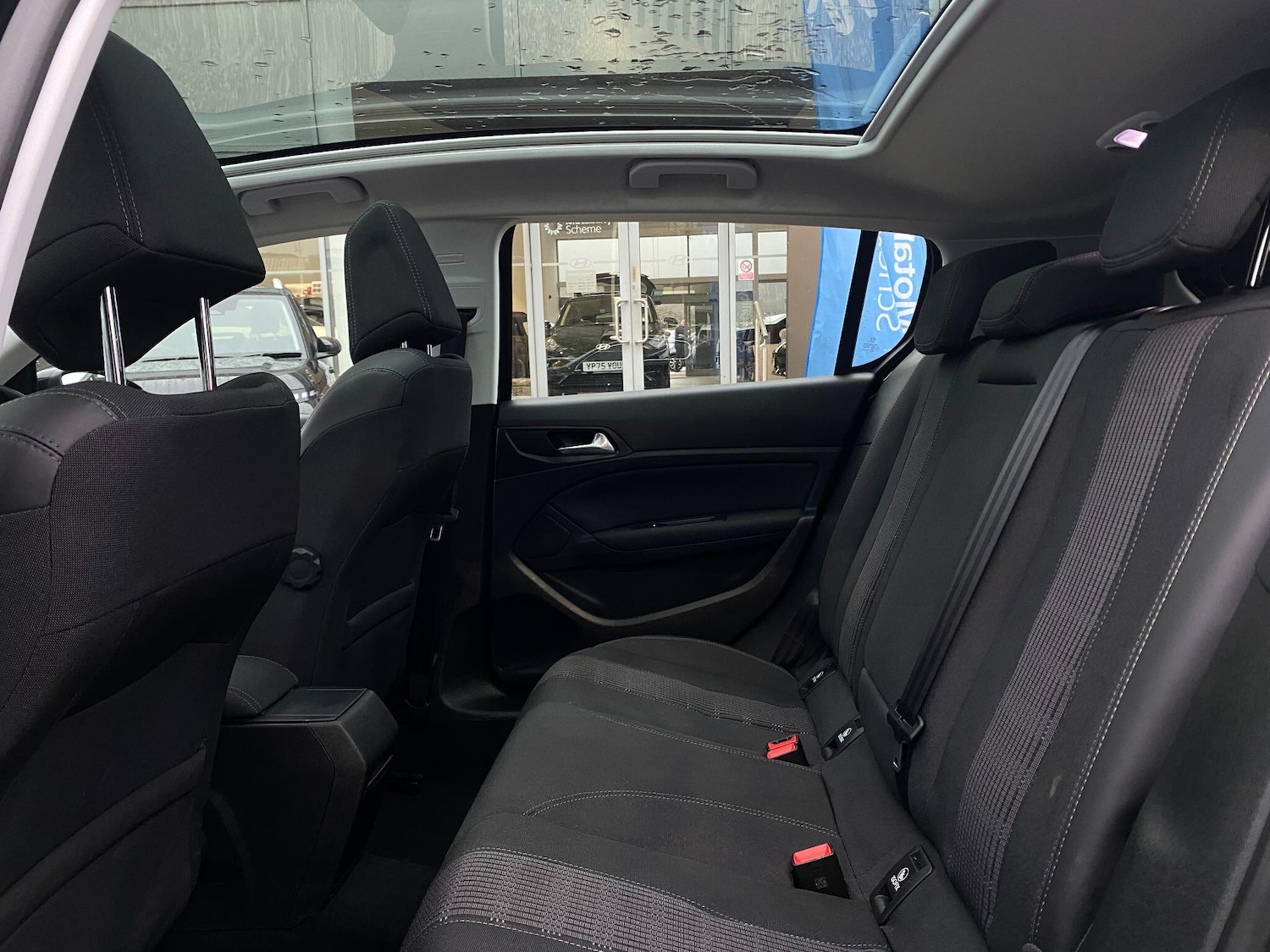 Used Peugeot 308 2017 for sale - 77440528: Photo 14