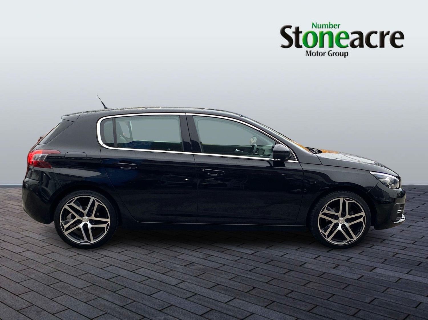 Used Peugeot 308 2017 for sale - 77440528: Photo 7
