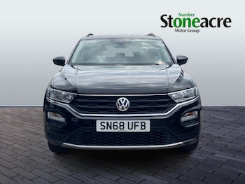Used Volkswagen T-Roc 2018 for sale - 78946271: Photo