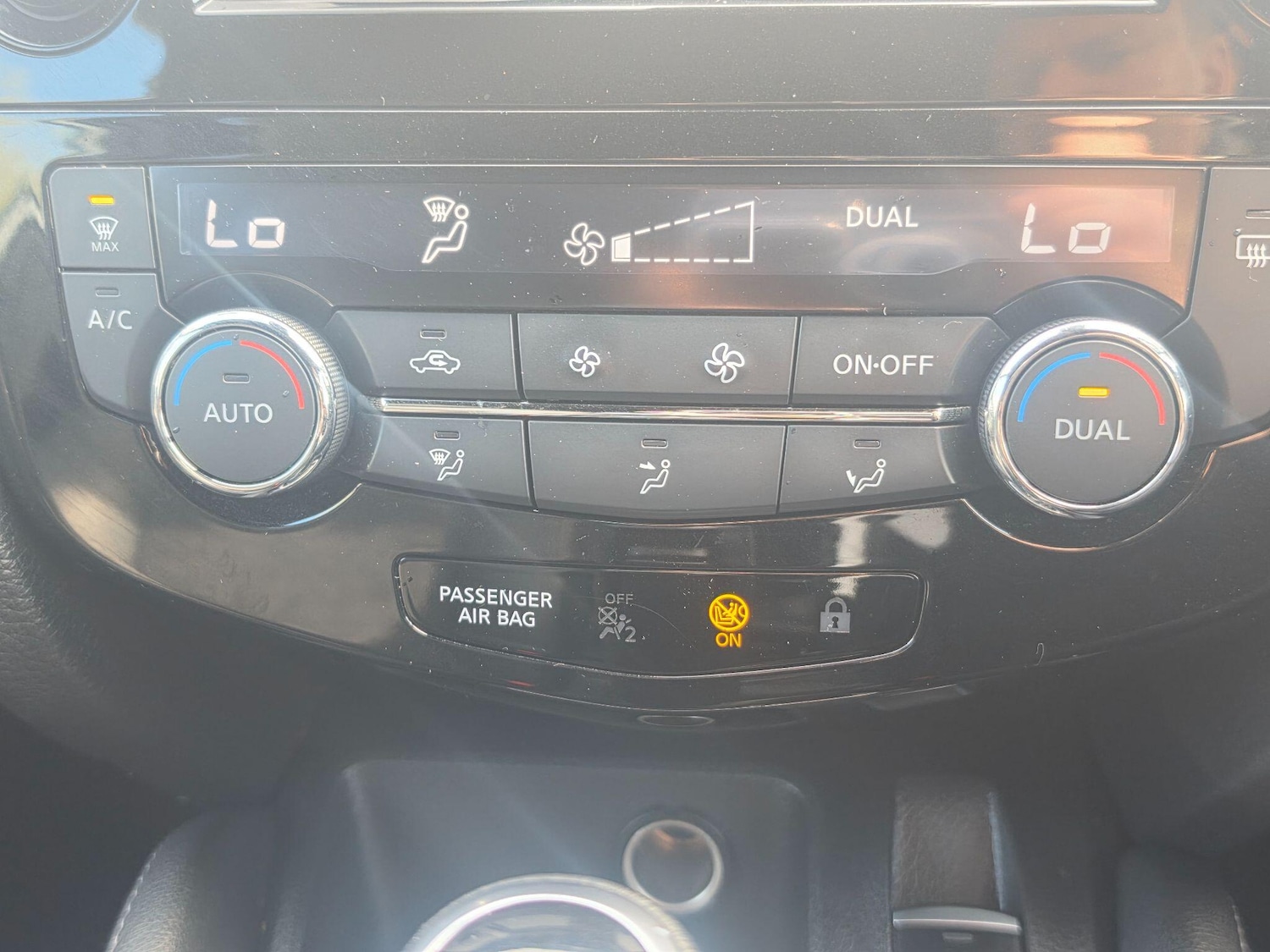 Used Nissan Qashqai for sale - 78136086: Photo 23
