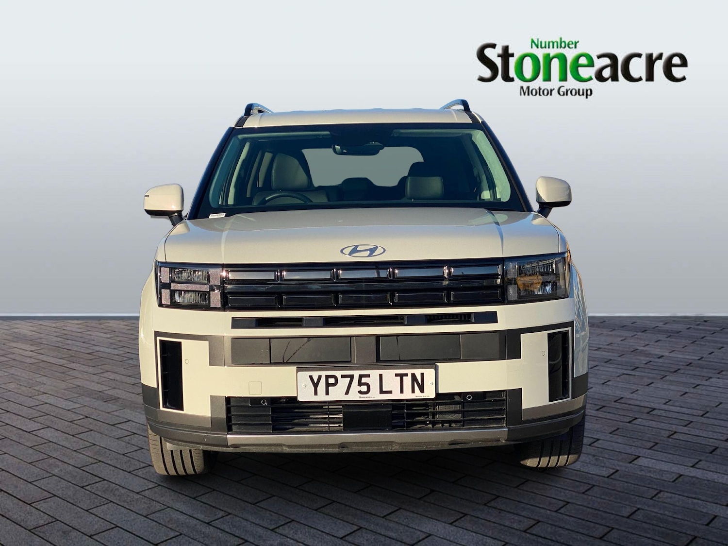 Used Hyundai Santa Fe 2025 for sale - 77039889: Photo 2