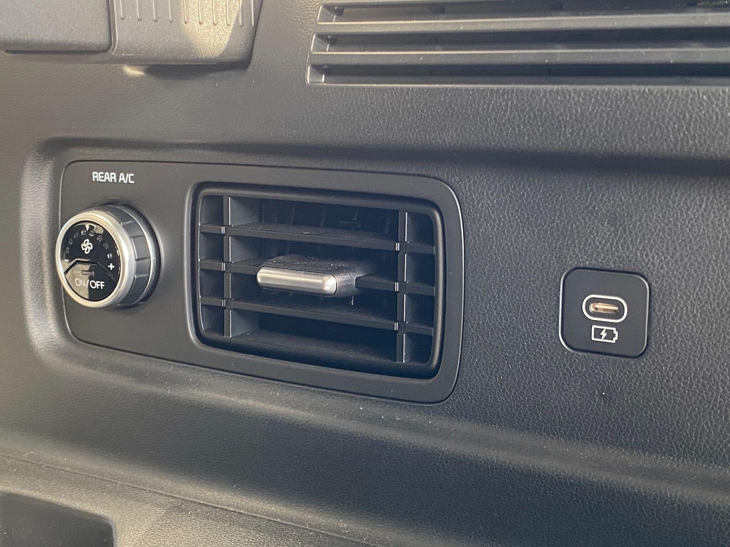 Used Hyundai Santa Fe 2025 for sale - 77039889: Photo 24