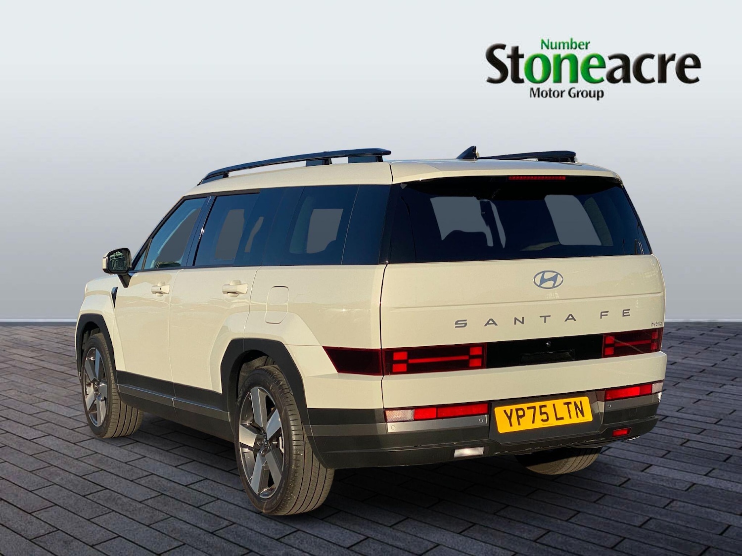 Used Hyundai Santa Fe 2025 for sale - 77039889: Photo 4