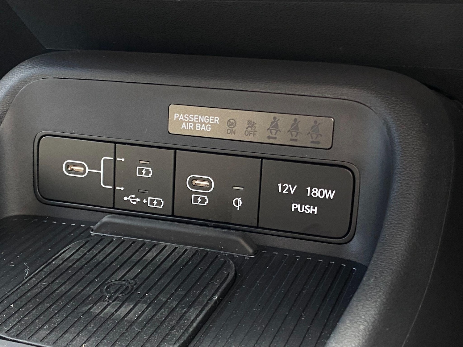 Used Hyundai KONA 2025 for sale - 76201173: Photo 23