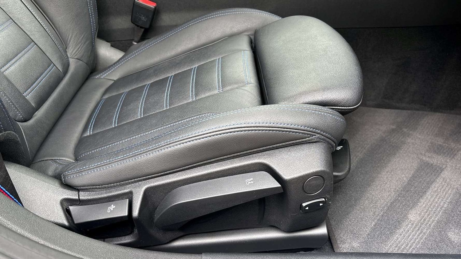 Used BMW 4 Series 2022 for sale - 77540808: Photo 28