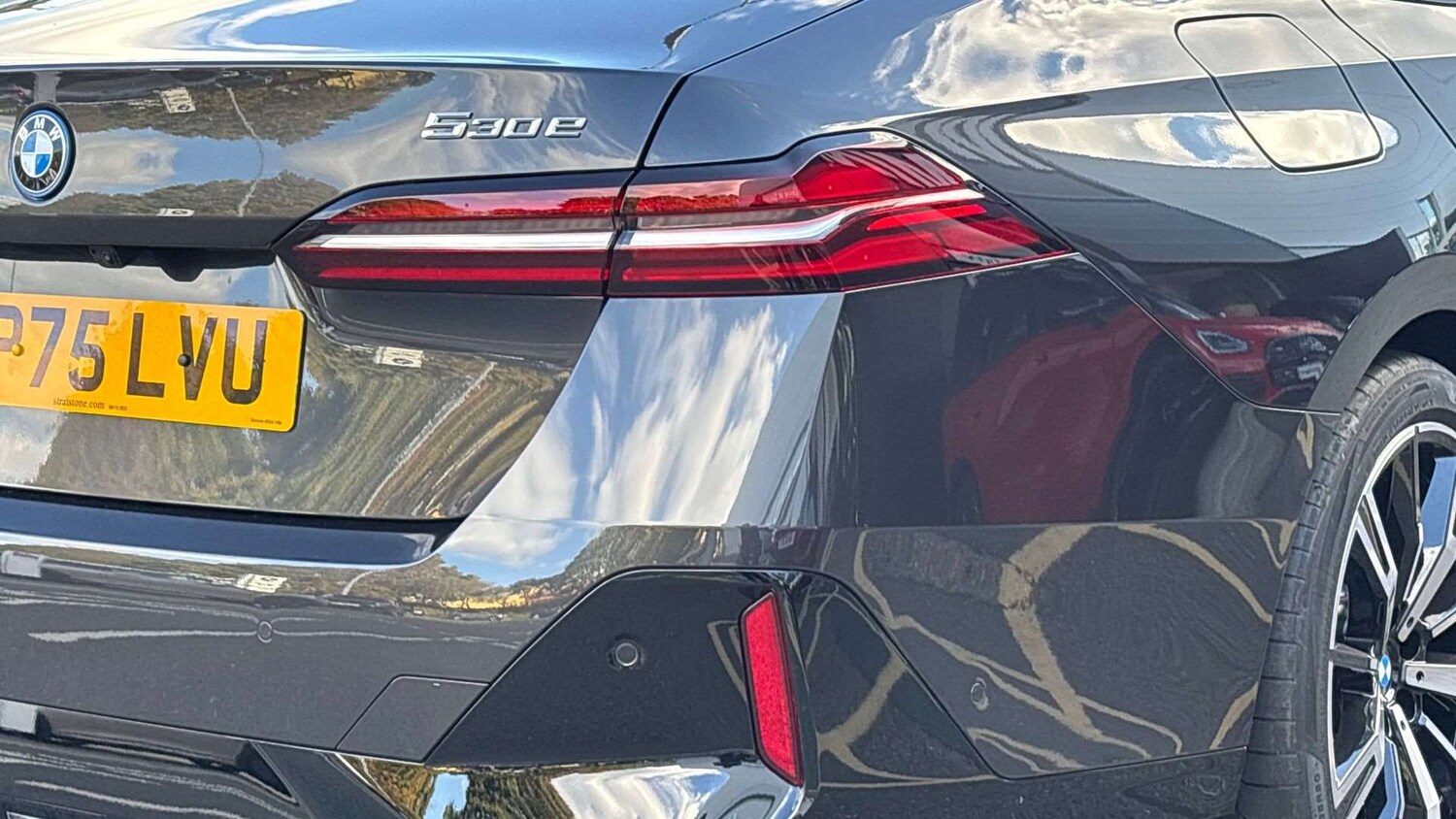 Used BMW 5 Series 2025 for sale - 77076640: Photo 17