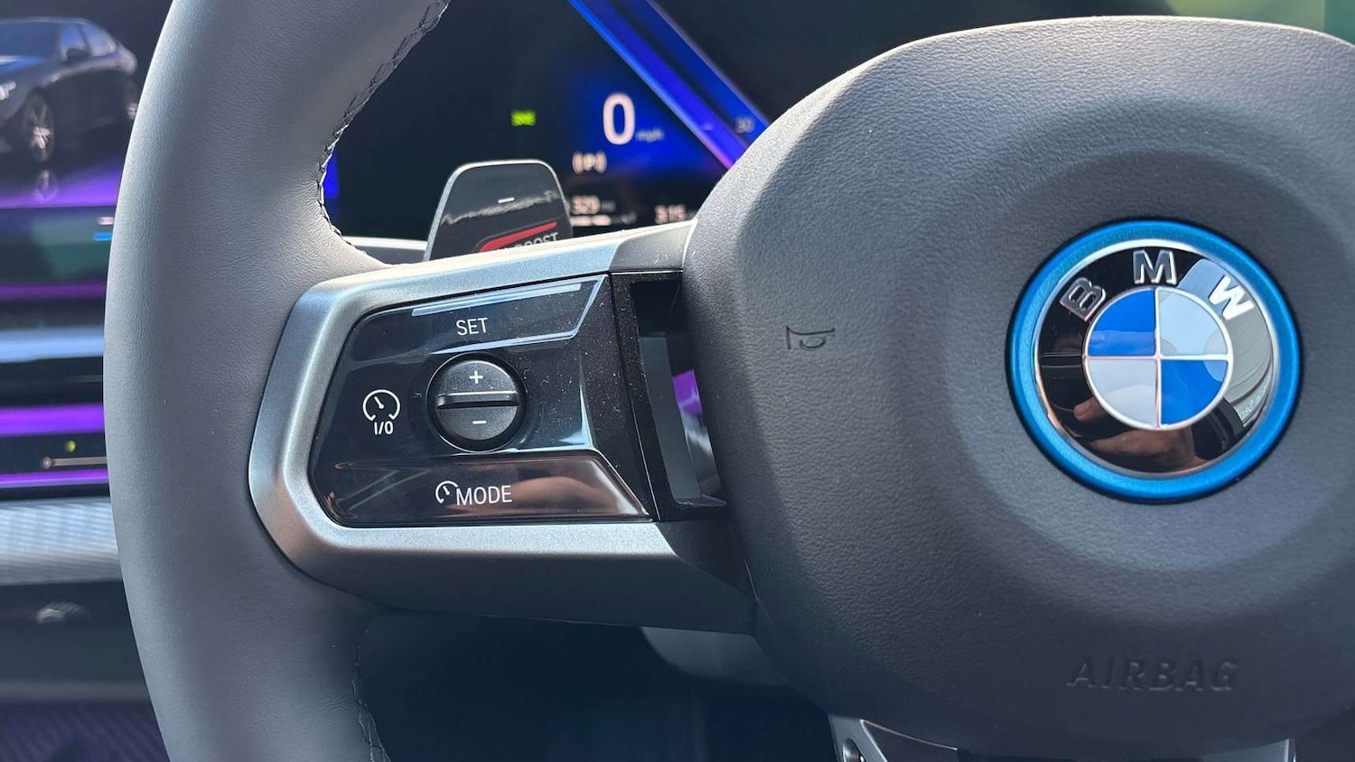 Used BMW 5 Series 2025 for sale - 77076640: Photo 22