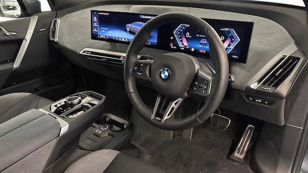 Used BMW iX 2025 for sale - 76075507: Photo 8