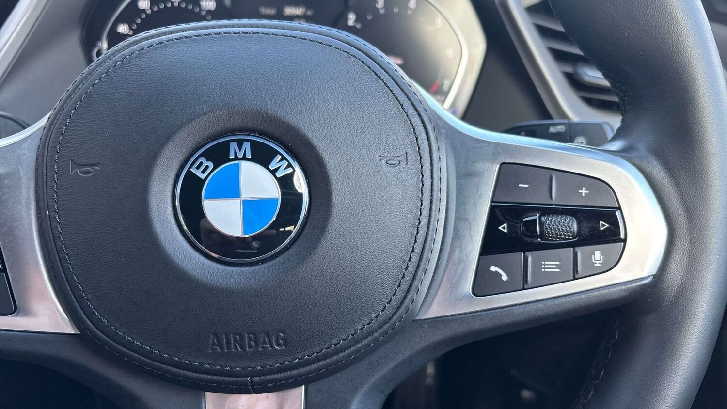 Used BMW 1 Series 2019 for sale - 77443538: Photo 23