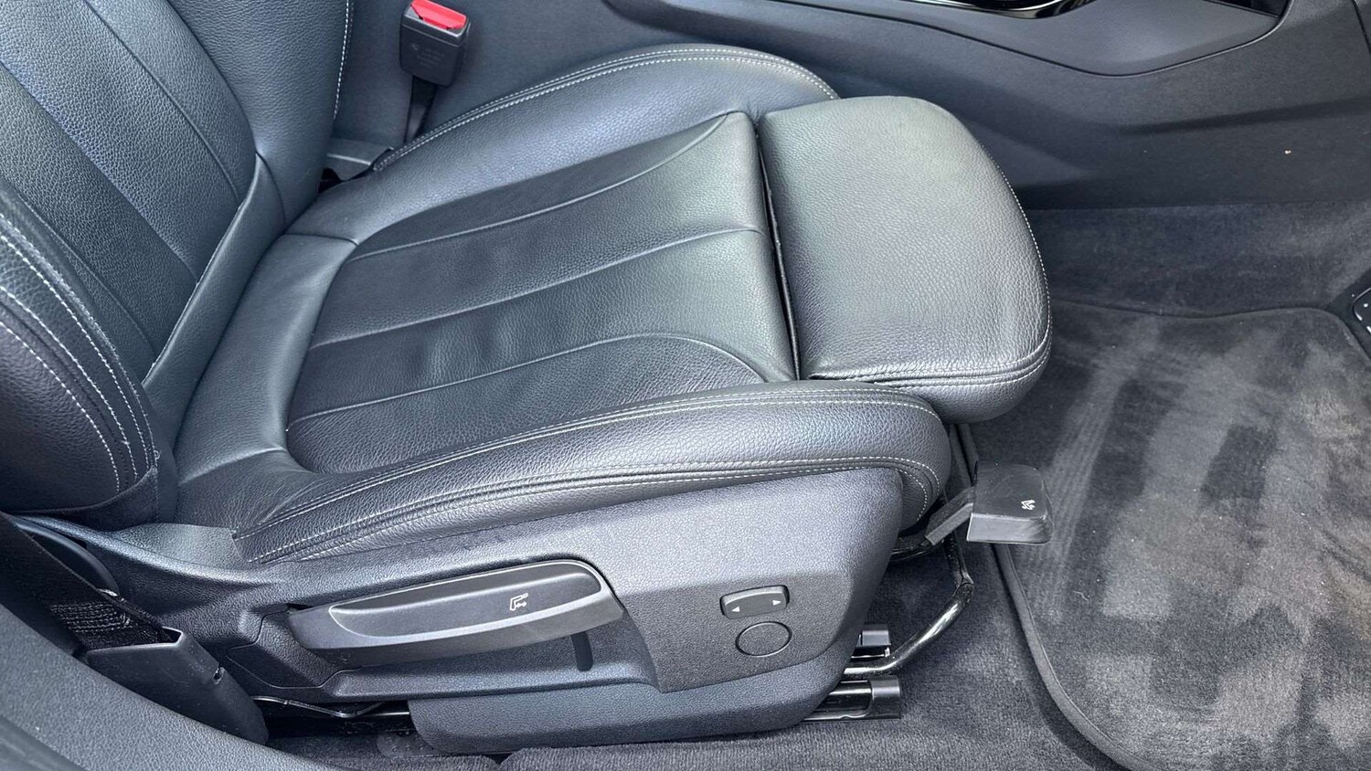 Used BMW 1 Series 2019 for sale - 77443538: Photo 28