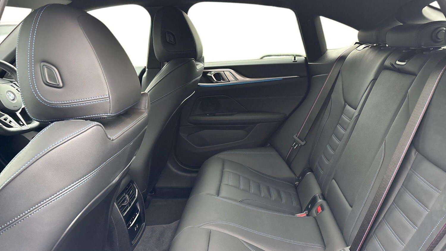 Used BMW 4 Series 2025 for sale - 78010125: Photo 14