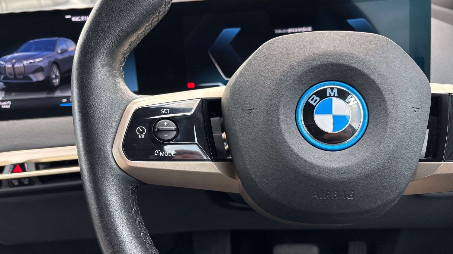 Used BMW iX 2022 for sale - 78129667: Photo 22