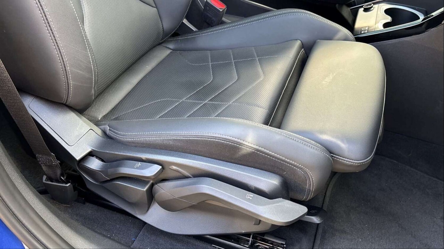 Used BMW iX2 2024 for sale - 77928659: Photo 28