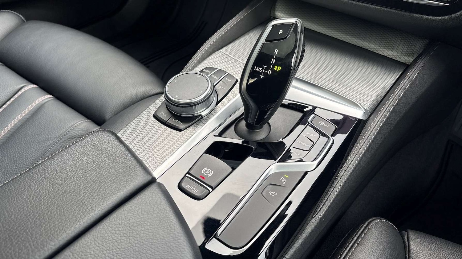 Used BMW 5 Series 2019 for sale - 76475907: Photo 12